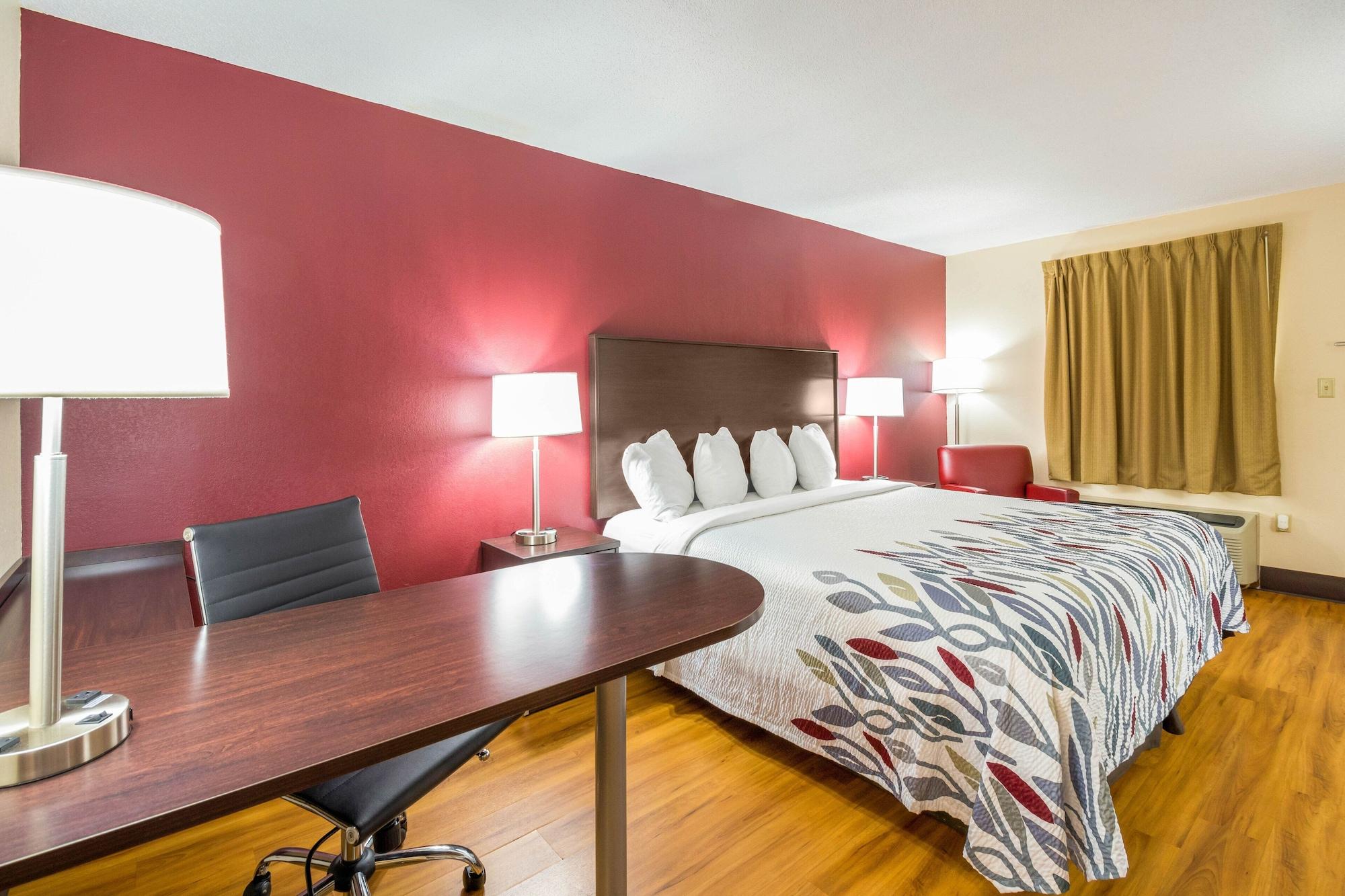 Red Roof Inn Clarksville Extérieur photo