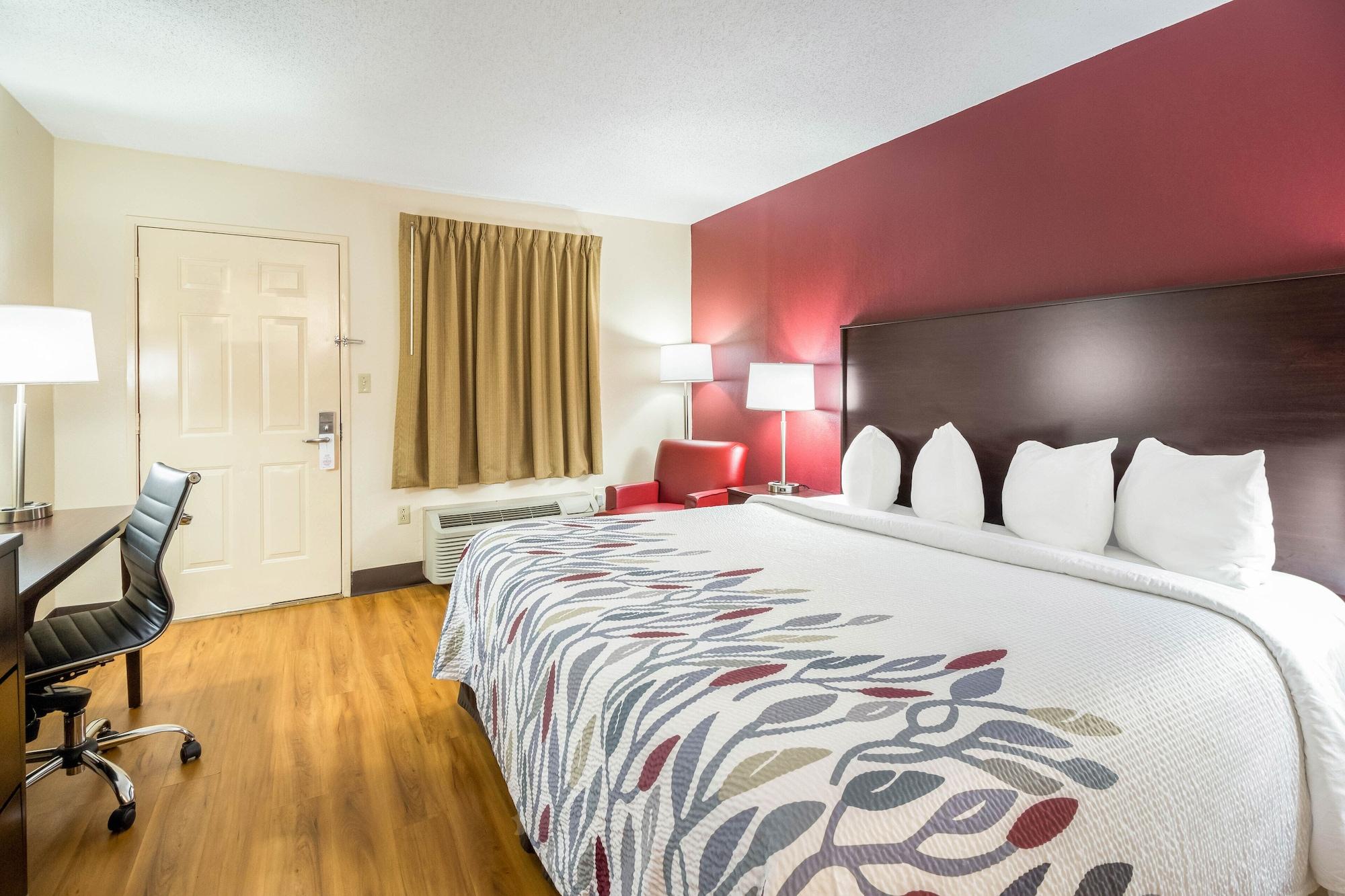 Red Roof Inn Clarksville Extérieur photo