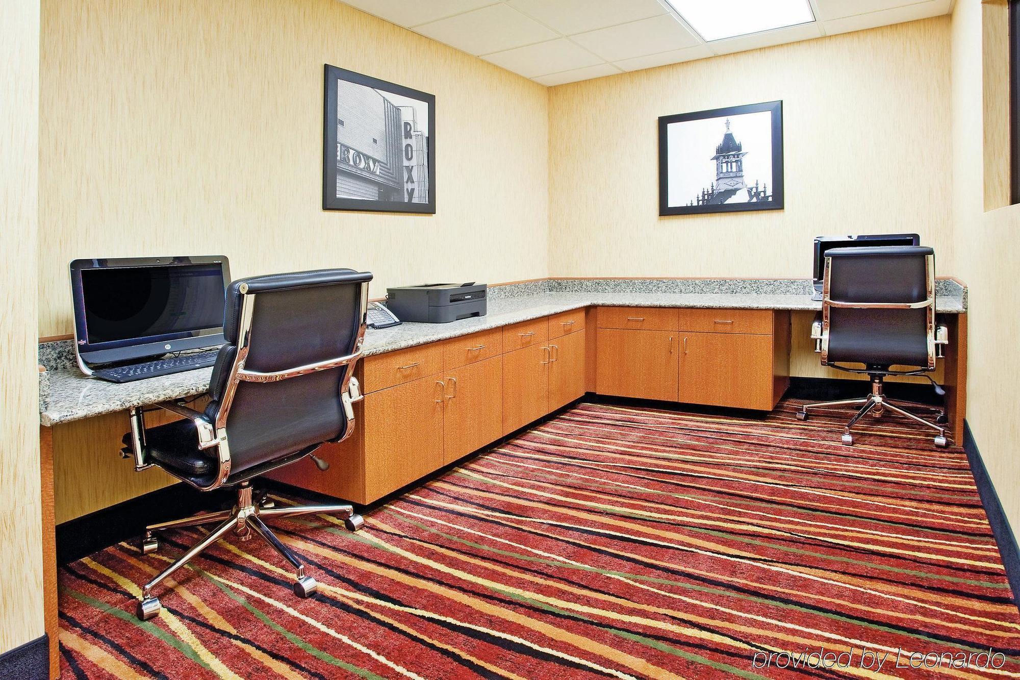 Red Roof Inn Clarksville Extérieur photo