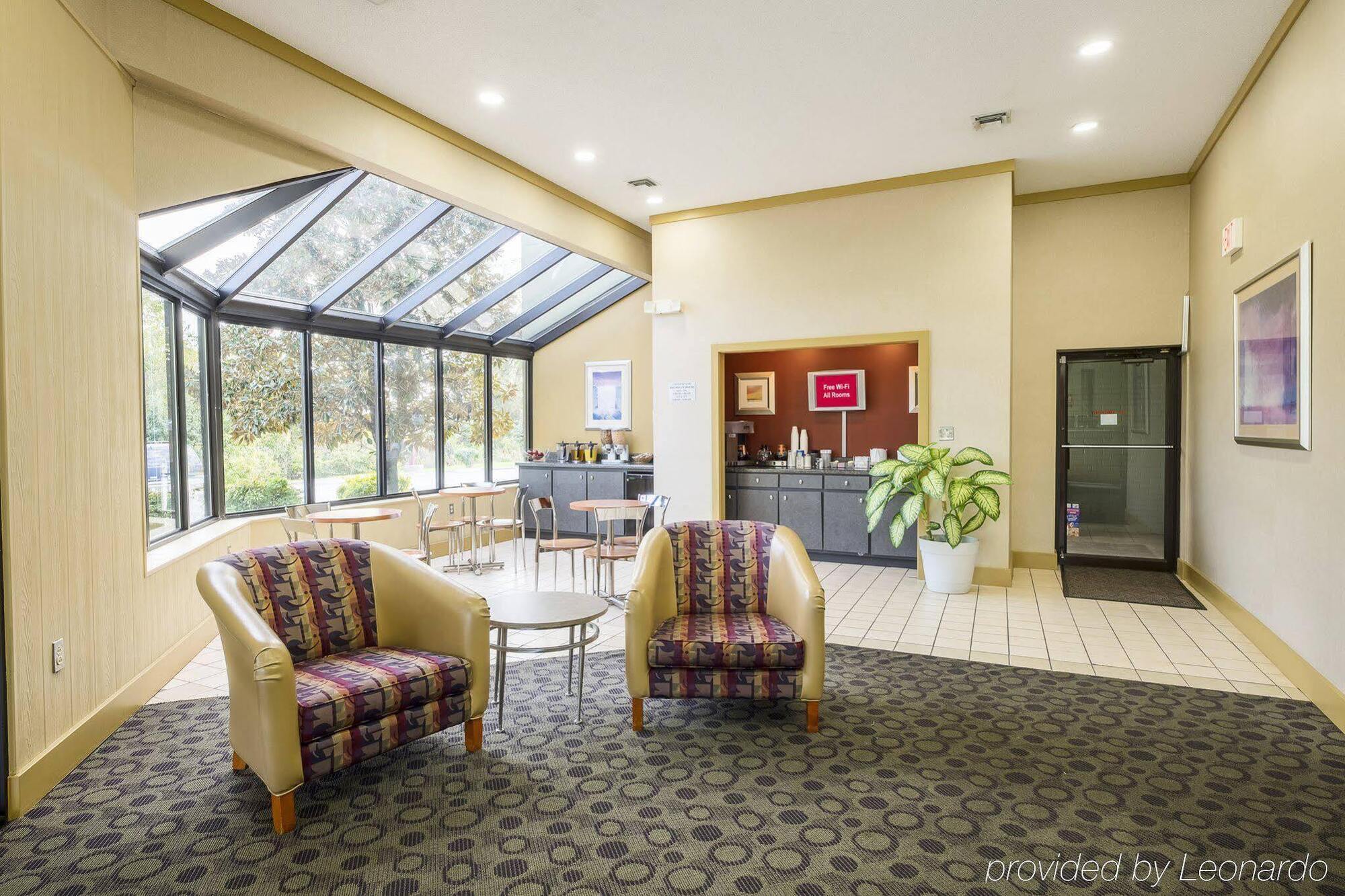 Red Roof Inn Clarksville Extérieur photo